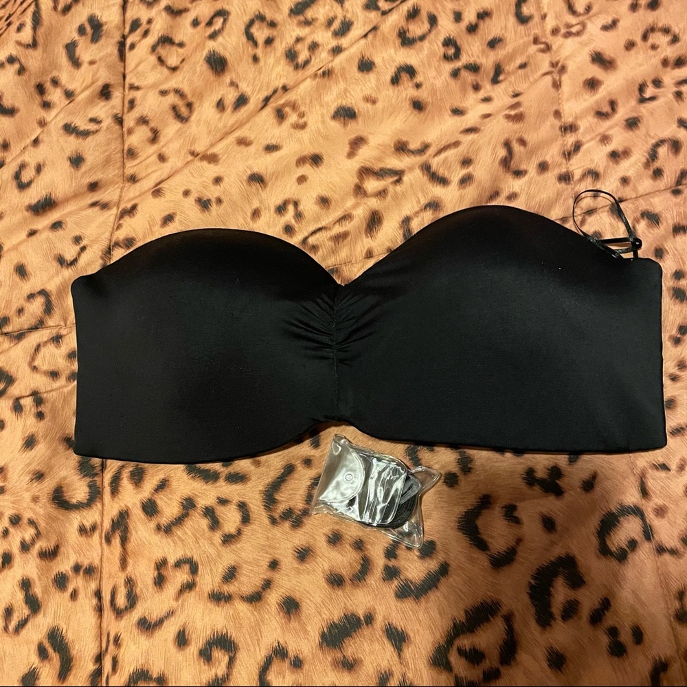 Strapless bra